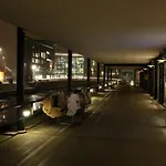 Modern 1 Modern Apartment With Sea View